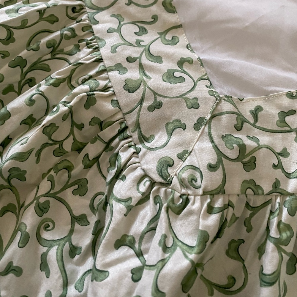 CYRUS CLARK Chintz Custom Made Bedskirt for Twin Bed